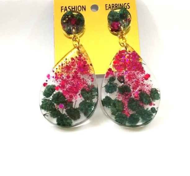 Handmade Resin Stud with Drops