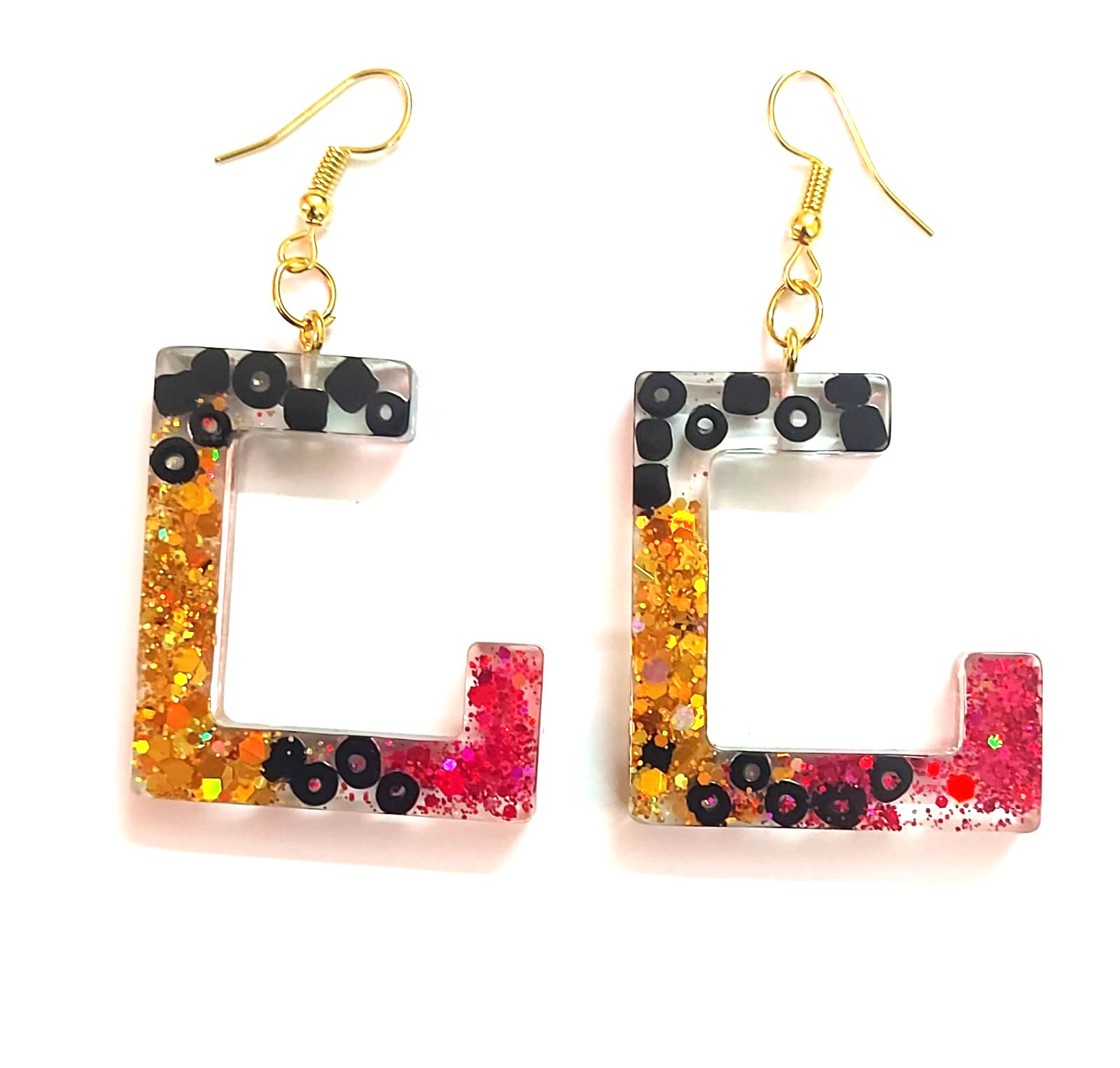 Resin Big "C" Earrings (1Set)