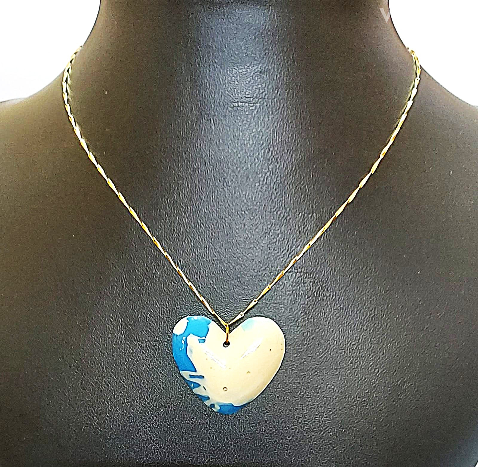 Resin Hearten Pendent Chain
