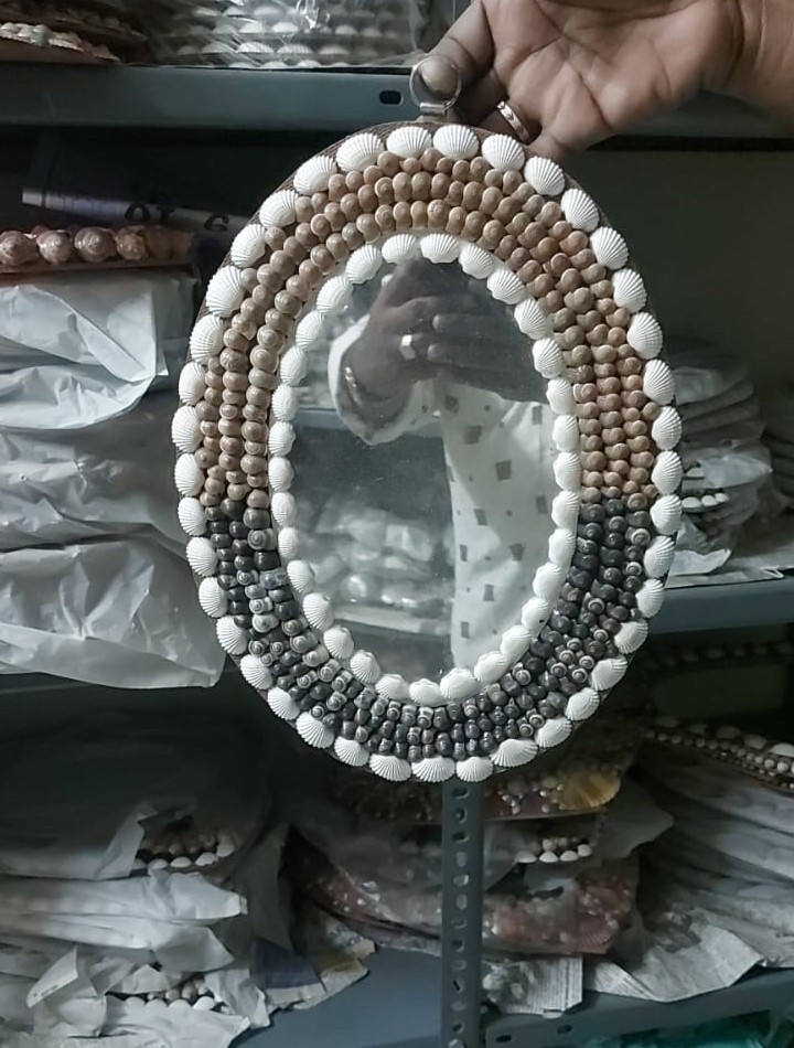 100% Natural Seashell Ovel Mirror - Standard  Size